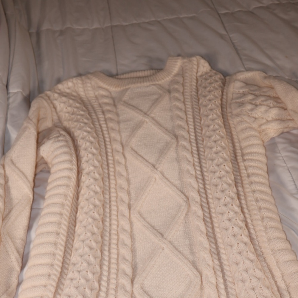 Cream Cable Knit ‘Rory Gilmore’ Sweater